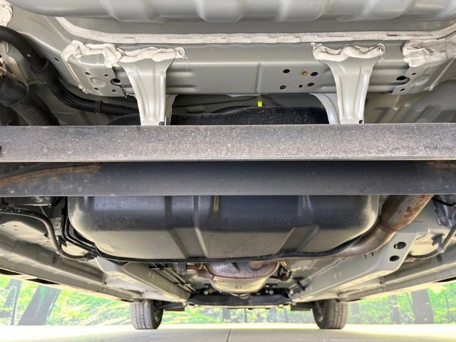 ����肪���ꂢ�Ȃ����ɁA�h�K���H�̎{�H���I�X�X���B�~��n��͂������A���ݕ��ɂ��Z���̕���A��Ń}�����E�E�B���^�[�X�|�[�c���������ɂ��D�]���������Ă���܂��B