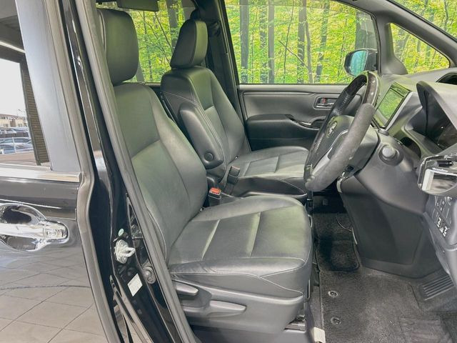 �y���烌�U�[�V�[�g�z����̂ӂ���肪�e�ՂŃ����e�i���X�����ȒP�ȁA�@�\���ɗD��鍇����v���̗p�����㎿�ȃV�[�g�ł��B����S�n���悭�A���������ӂ��S�n�ǂ��ԓ���Ԃ����o���Ă���܂��B