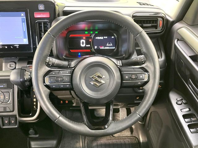 �y�X�e�A�����O�X�C�b�`�z�^�]���A�O������ڐ������炷���ƂȂ��A�I�[�f�B�I���̑��삪�\�ȕ֗��@�\!���S&���K�ȃh���C�u�����o���Ă���܂���