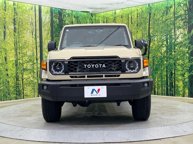 ���Ђł́A�S�ԁw�C�����Ȃ��x�̂��Ԃ̂ݎ�舵���Ă���܂��B��C�o�C���[�ɂ�錵�I�����d����̌�A���Ɍ�̎ԗ��`�F�b�N���s���A�l�N�X�e�[�W���F�肵�����i���Ȓ��ÎԂ����񋟂��Ă���܂��B