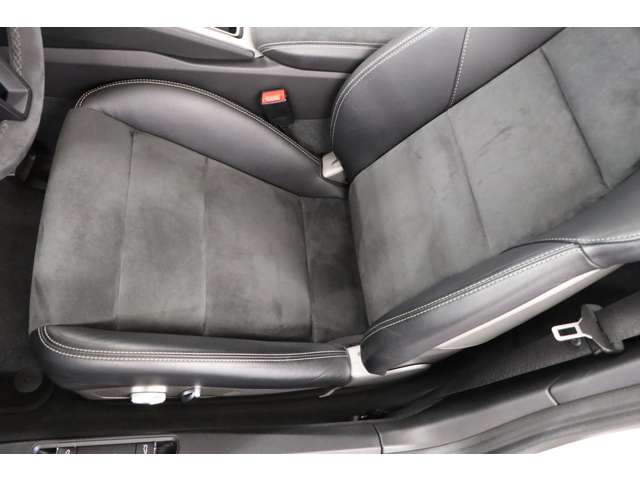 �^�]�Ȃ̓z�[���h���������A�����Ԃ̃X�|�[�c���s�ł��g�̂���������x������BGT3�̖��͂𑶕��ɖ��킦�����S�n�ł��B