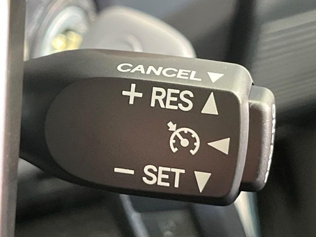 �y�N���[�Y�R���g���[���z�������H�����N���N���s�B�A�N�Z���𗣂��Ă���葬�x�ő��s���ł��A�������^�]���̕��S���y��!�����E�������ȒP�ȃX�C�b�`����Œ����ł��܂��B