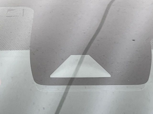 �y�g���^�Z�[�t�e�B�Z���X�z���s���ɑO���̎ԗ�����F�����A�Փ˂������Ȏ��͌x��ƃu���[�L�ŏՓˉ���Ɣ�Q�y�����A�V�X�g�B�����S�Ƀh���C�u�����y���݂��������܂��B