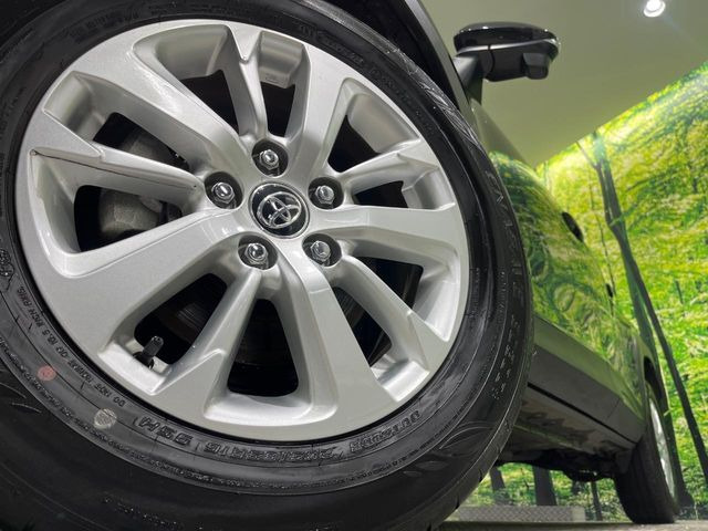 �y����16�C���`�A���~�z�C�[���z�O�ςɃ}�b�`���������A���~�z�C�[���𑕒����Ă���܂��B�e��ЊO�A���~�z�C�[����A�X�^�b�h���X�^�C�����戵�����Ă���܂��B���񂲑��k����������