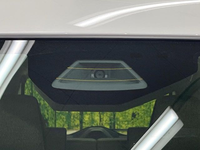 �y�X�Y�L �Z�[�t�e�B�T�|�[�g�z���s���ɑO���̎ԗ�����F�����A�Փ˂������Ȏ��͌x��ƃu���[�L�ŏՓˉ���Ɣ�Q�y�����A�V�X�g�B�����S�Ƀh���C�u�����y���݂��������܂��B