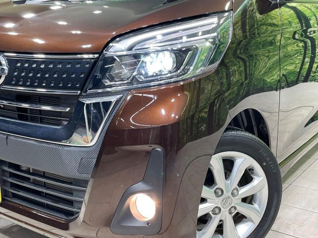 �yLED�w�b�h���C�g�z���V����ԑ��s�����ǍD�Ȏ��E���m�ۂ����S���ĉ^�]�ł��鍂�P�xLED�w�b�h���C�g�𑕔�!�_�����x�������A����d�͂��}�����Ă��܂��B