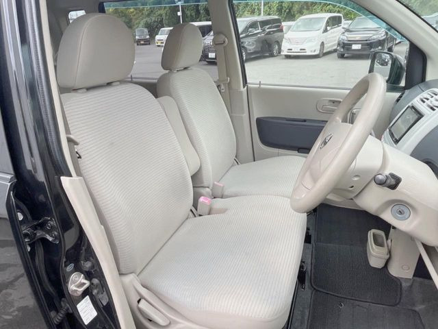 �^�]�ȃV�[�g���͎g�p�������Ȃ��A�ǍD�ȏ�ԂƂȂ��Ă��܂��B���J�Ɏg���Ă������Ƃ��悭�킩��܂��ˁB