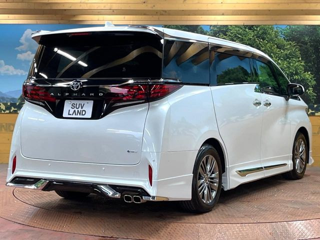 ☆全国のネクステージからお取り寄せが可能※!遠方の店舗に展示してあるクルマが気になる場合も、最寄りの店舗でご覧いただくことが可能です!是非私たちに要望をお聞かせください!※別途費用