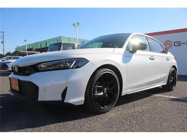 いざというときに頼れる最長3年の長期保証もご用意しております。困った時に安心してお使いいただけるように、免責金や工賃のお客様負担もございません。ご不明な点がございましたらスタッフまでお問い合わせくださ