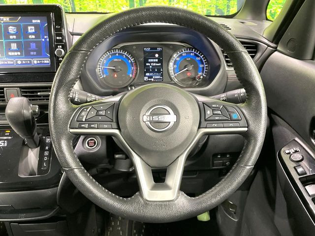 �y�����v�����X�e�A�����O�z�㎿�Ȋv���g�p���邱�ƂŁA��ɂ����������݂ƂĂ��^�]���₷���n���h���ł���