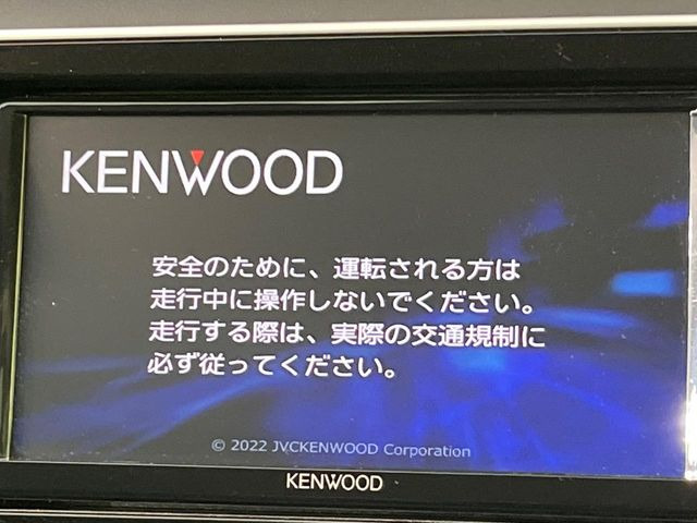 �y�i�r�Q�[�V�����z�g���₷���i�r�ŖړI�n�܂ł�������ē����Ă���܂��B�e��I�[�f�B�I�Đ��@�\���[�����Ă���A���Ԃ̉^�]������Ɋy�����Ȃ�܂�!!