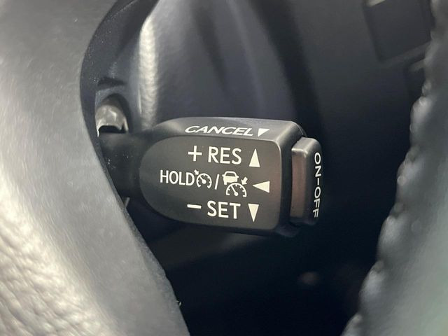 �y���[�_�[�N���[�Y�R���g���[���z�������H�ł̒��������s���y��!!�����ő��x��ۂN���[�Y�R���g���[�����A�Փˌy���V�X�e���ƘA�g���A�O���̎ԗ������m���ĎԊԂ�ۂ悤�ɑ��x���߂��Ă���܂�!!