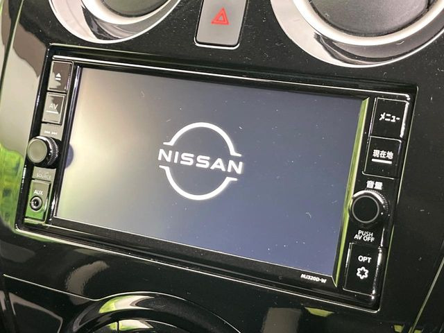 �y�����i�r�z�l�C�̏����i�r�𑕔����Ă���܂��B�i�r�̎g���₷���͂������A�I�[�f�B�I�@�\���[��!�L�����v�◷�s�͂������A�ʋ΂┃�����ȂǕ��i�̃h���C�u���y�����Ȃ�͂���