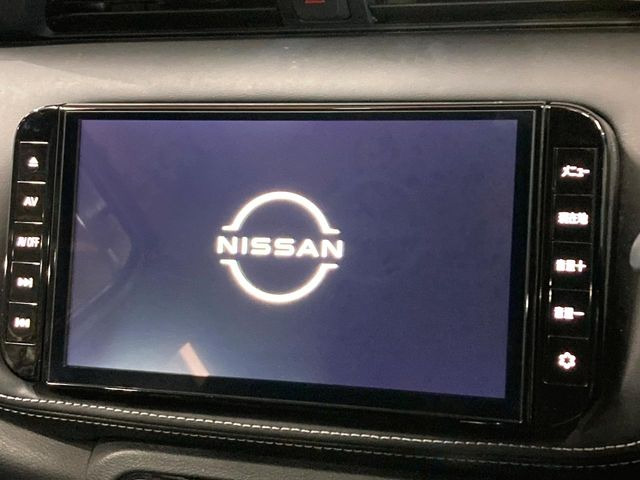 �y���ʃi�r�z�l�C�̑�^9�C���`�i�r�𑕔��B���݊��̂�����ʂ̓C���p�N�g��!�i�r���p���̃}�b�v�\���͌��₷���A�e���r��DVD�͗Տꊴ���A�b�v!�����̃h���C�u���O�b�Ɗy�����Ȃ�܂���