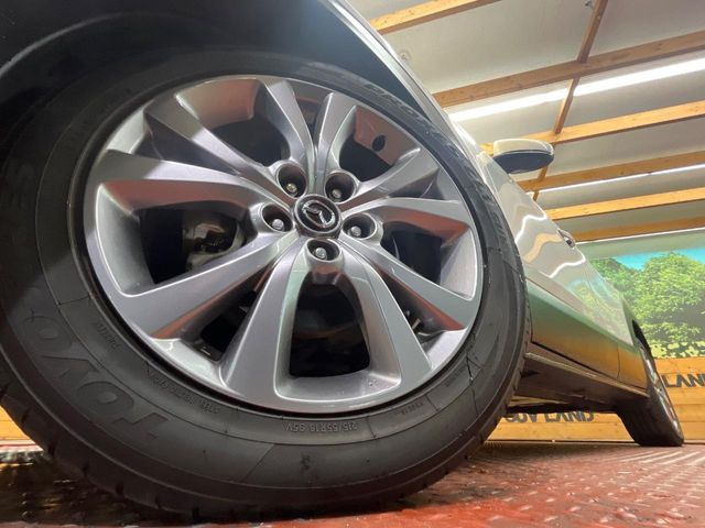 �y����18�C���`�A���~�z�C�[���z�O�ςɃ}�b�`���������A���~�z�C�[���𑕒����Ă���܂��B�e��ЊO�A���~�z�C�[����A�X�^�b�h���X�^�C�����戵�����Ă���܂��B���񂲑��k����������