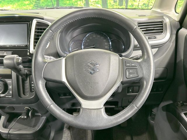 �y�����v�����X�e�A�����O�z�㎿�Ȋv���g�p���邱�ƂŁA��ɂ����������݂ƂĂ��^�]���₷���n���h���ł���