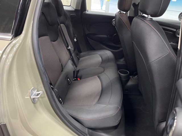 ���㕔���Ȃ��C�ɂȂ�悤�ȃL�Y�E�����ւ��蓙�A�傫�ȃ_���[�W�͂Ȃ��A�ǍD�ȏ�Ԃł��B