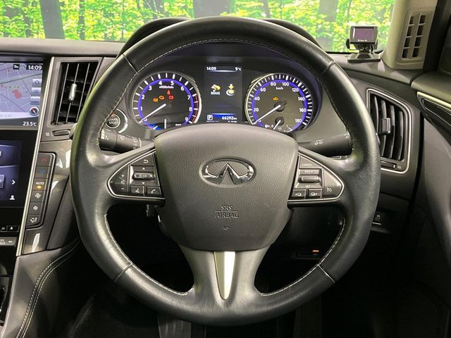 �y�N���[�Y�R���g���[���z�������H�����N���N���s�B�A�N�Z���𗣂��Ă���葬�x�ő��s���ł��A�������^�]���̕��S���y��!�����E�������ȒP�ȃX�C�b�`����Œ����ł��܂��B