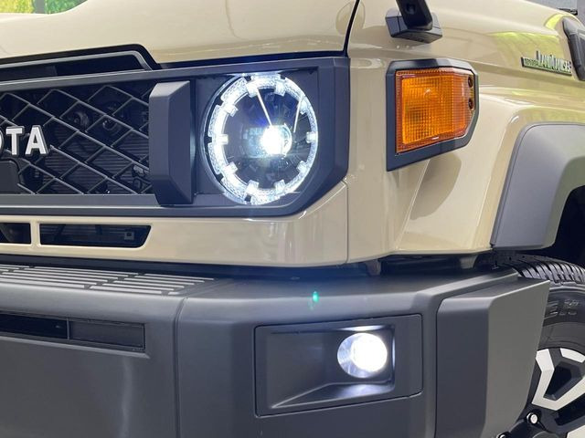 �yLED�w�b�h���C�g�z���V����ԑ��s�����ǍD�Ȏ��E���m�ۂ����S���ĉ^�]�ł��鍂�P�xLED�w�b�h���C�g�𑕔�!�_�����x�������A����d�͂��}�����Ă��܂��B