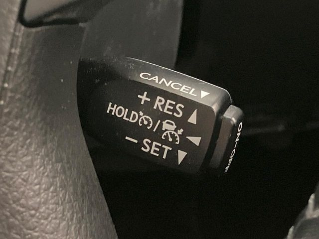 �y���[�_�[�N���[�Y�R���g���[���z�������H�ł̒��������s���y��!!�����ő��x��ۂN���[�Y�R���g���[�����A�Փˌy���V�X�e���ƘA�g���A�O���̎ԗ������m���ĎԊԂ�ۂ悤�ɑ��x���߂��Ă���܂�!!