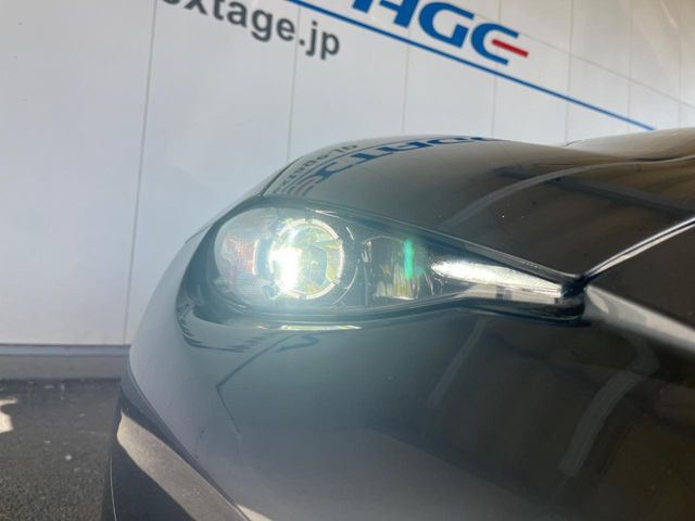 �yLED�w�b�h���C�g�z���V����ԑ��s�����ǍD�Ȏ��E���m�ۂ����S���ĉ^�]�ł��鍂�P�xLED�w�b�h���C�g�𑕔�!�_�����x�������A����d�͂��}�����Ă��܂��B