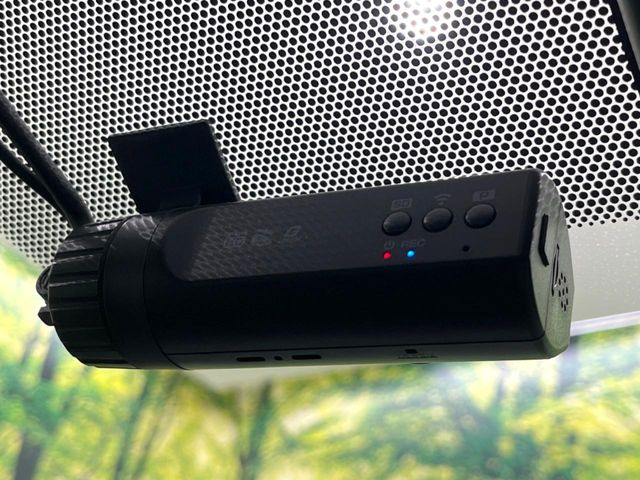 �y�h���C�u���R�[�_�[�z���S�E���S�ȃJ�[���C�t�ɕK�{�̃h���C�u���R�[�_�[�𑕔�!���s���͂������A������^�]�⎖�̂ɑ��������ۂ̏󋵂��f���ŋL�^���A����̃��X�N�ɔ����܂��B