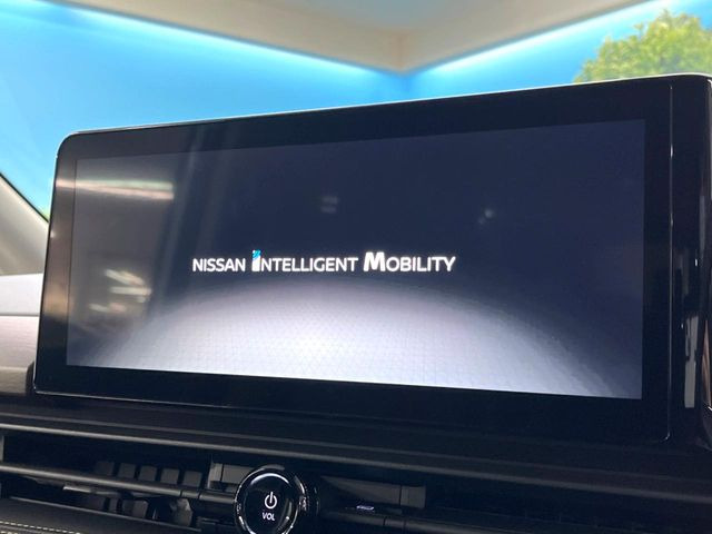 �y���[�J�[�����i�r�z�C���e���A�ɗn�����ރX�^�C���b�V���ȁu��p�݌v�v���[�J�[�i�r�𑕔��􎋔F���⑀�쐫�ȂǊ�{���\�ɂ��D��A���㎿�ȃJ�[���C�t�����y���݂��������܂��B