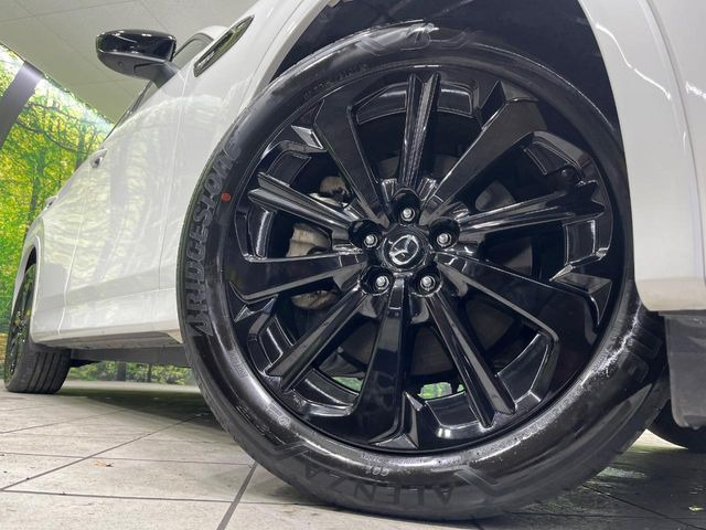 �y����20�C���`�A���~�z�C�[���z�O�ςɃ}�b�`���������A���~�z�C�[���𑕒����Ă���܂��B�e��ЊO�A���~�z�C�[����A�X�^�b�h���X�^�C�����戵�����Ă���܂��B���񂲑��k����������