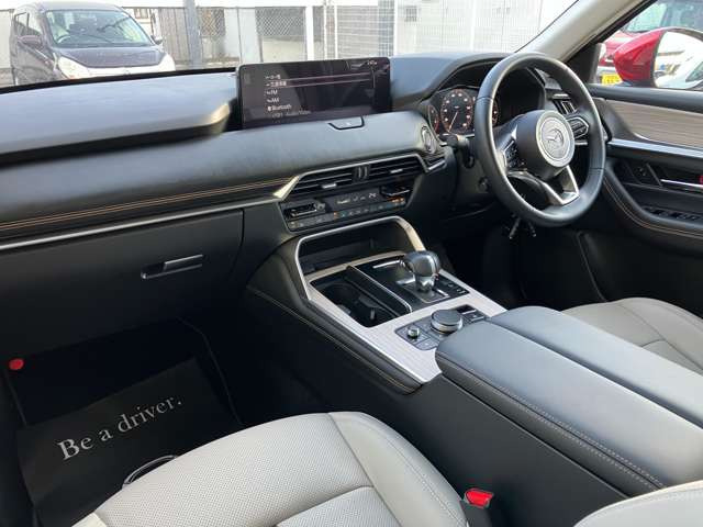 ���A�N�Z�X�͊։z�����ԓ������IC�~��Ė�3��!�Ŋ�w��JR�����{�E��z���E��Չw�ƂȂ�܂�!�V�����Ȃ��z���E��э����w�ł�!���O�ɂ��A���𒸂���΍Ŋ��w�܂ő��}�T�[�r�X������܂���