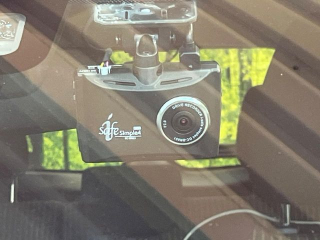 �y�h���C�u���R�[�_�[�z���S�E���S�ȃJ�[���C�t�ɕK�{�̃h���C�u���R�[�_�[�𑕔�!���s���͂������A������^�]�⎖�̂ɑ��������ۂ̏󋵂��f���ŋL�^���A����̃��X�N�ɔ����܂��B