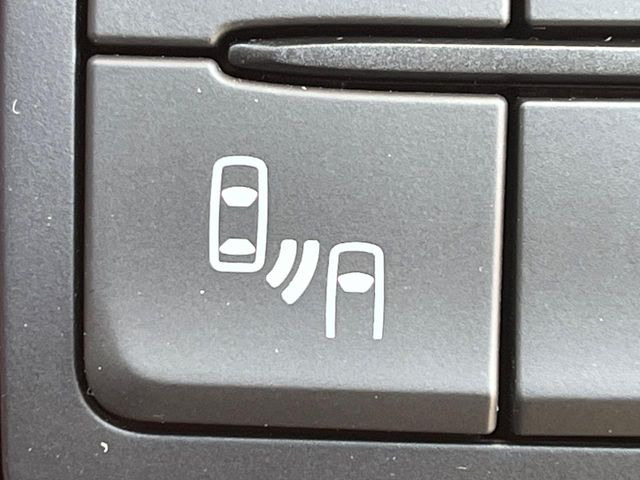 �y�u���C���h�X�|�b�g���j�^�����O�z���s���A�h�A�~���[�̎��p�ɂȂ�₷���ӏ��Ɍ㑱�Ԃ��ڋ߂���ƃT�C�h�~���[�t�߂Ɍx����\���A�h���C�o�[�ɒ��ӊ��N�����Ă���܂��B