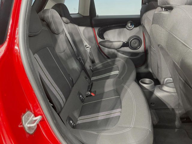 ���㕔���Ȃ��C�ɂȂ�悤�ȃL�Y�E�����ւ��蓙�A�傫�ȃ_���[�W�͂Ȃ��A�ǍD�ȏ�Ԃł��B