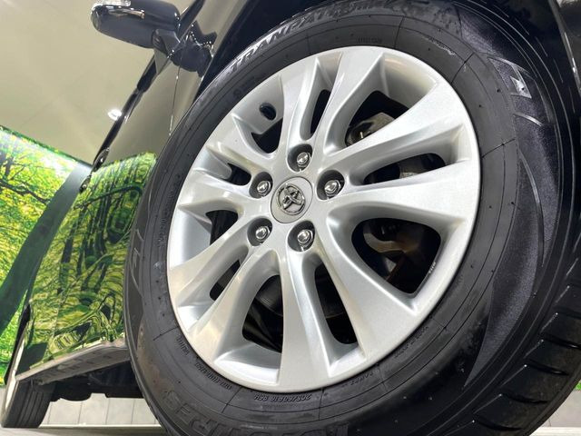 �y����16�C���`�A���~�z�C�[���z�O�ςɃ}�b�`���������A���~�z�C�[���𑕒����Ă���܂��B�e��ЊO�A���~�z�C�[����A�X�^�b�h���X�^�C�����戵�����Ă���܂��B���񂲑��k����������