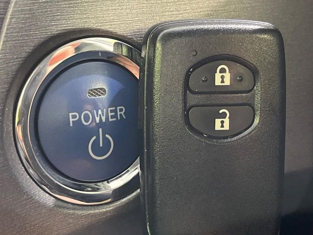 �y�X�}�[�g�L�[�z�J�o����|�P�b�g�ɓ��ꂽ�܂܂ł��h�A�̎{���E�������\�ȃX�}�[�g�L�[�𑕔��B�G���W���̃I���E�I�t�����J�M�����o���K�v����������Ƃ��Ă��֗��ł���