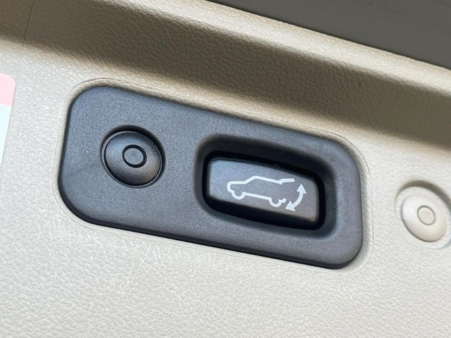 �y�p���[�o�b�N�h�A�z�X�}�[�g�L�[��^�]�Ȃ̃{�^�������������Ń��A�Q�[�g�������ŊJ���܂�!�ו��������Ă��鎞��A�����ʒu�ɂ���o�b�N�h�A��߂�ۂɕ֗��ȋ@�\�ł���