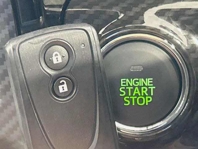 �y�L�[�t���[�V�X�e���z�J�o����|�P�b�g�ɓ��ꂽ�܂܂ł��h�A�̎{���E�������\�ȃX�}�[�g�L�[�𑕔��B�G���W���̃I���E�I�t�����J�M�����o���K�v����������Ƃ��Ă��֗��ł���