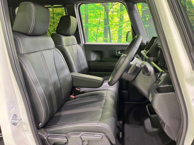 �y���烌�U�[�V�[�g�z����̂ӂ���肪�e�ՂŃ����e�i���X�����ȒP�ȁA�@�\���ɗD��鍇����v���̗p�����㎿�ȃV�[�g�ł��B����S�n���悭�A���������ӂ��S�n�ǂ��ԓ���Ԃ����o���Ă���܂��B