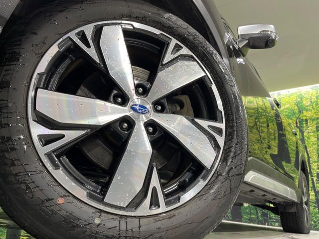 �y����18�C���`�A���~�z�C�[���z�O�ςɃ}�b�`���������A���~�z�C�[���𑕒����Ă���܂��B�e��ЊO�A���~�z�C�[����A�X�^�b�h���X�^�C�����戵�����Ă���܂��B���񂲑��k����������