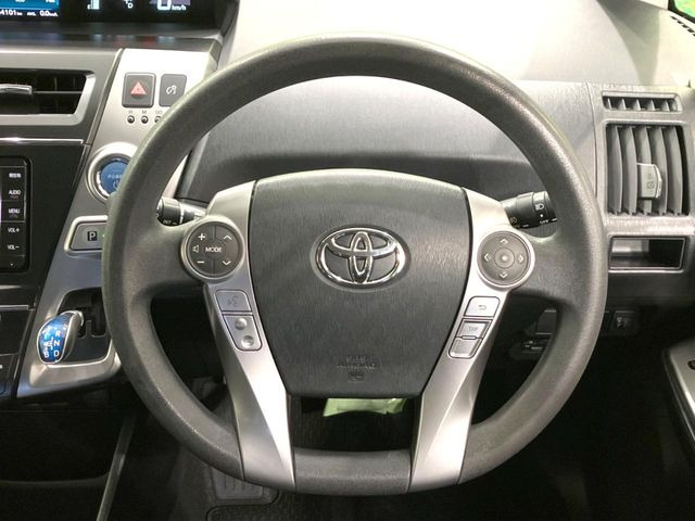 �y�X�e�A�����O�X�C�b�`�z�^�]���A�O������ڐ������炷���ƂȂ��A�I�[�f�B�I���̑��삪�\�ȕ֗��@�\!���S&���K�ȃh���C�u�����o���Ă���܂���