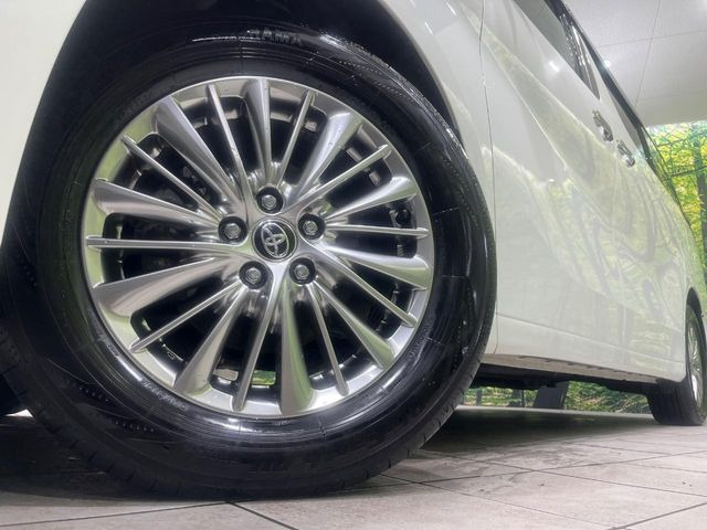 �y����17�C���`�A���~�z�C�[���z�O�ςɃ}�b�`���������A���~�z�C�[���𑕒����Ă���܂��B�e��ЊO�A���~�z�C�[����A�X�^�b�h���X�^�C�����戵�����Ă���܂��B���񂲑��k����������