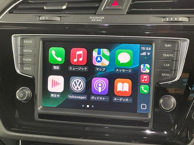��Apple Car Play:�X�}�z�Ƃ̗L���ڑ��ŁA�i�r�E�I�[�f�B�I�Đ��ȂǃX�}�z�̃A�v���@�\����ʂł��g����֗��@�\�ł�!