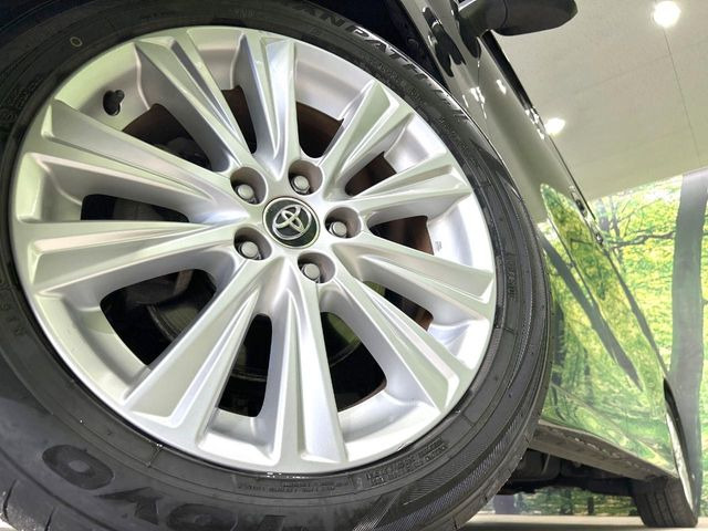 �y����18�C���`�A���~�z�C�[���z�O�ςɃ}�b�`���������A���~�z�C�[���𑕒����Ă���܂��B�e��ЊO�A���~�z�C�[����A�X�^�b�h���X�^�C�����戵�����Ă���܂��B���񂲑��k����������