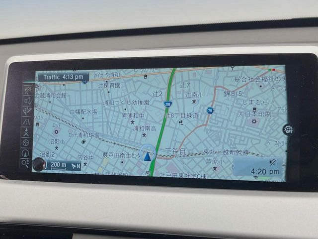 �������i�r:��̊��̂���i�r�́A����������ԓ������o���Ă���܂��B�I�[�f�B�I�@�\���[�����Ă���܂��̂ŁA�^�]�����y���߂܂���