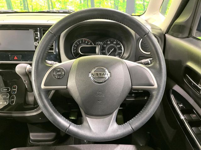 �y�����v�����X�e�A�����O�z�㎿�Ȋv���g�p���邱�ƂŁA��ɂ����������݂ƂĂ��^�]���₷���n���h���ł���