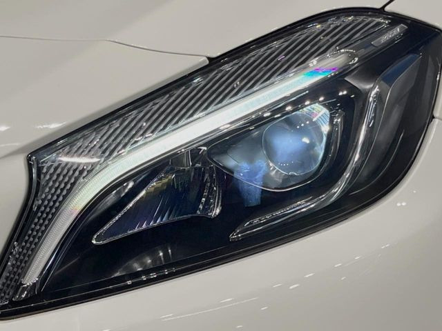 ��LED�w�b�h���C�g:��ԑ��s�����ǍD�Ȏ��E���m�ۂ����S���ĉ^�]�ł��鍂�P�xLED�w�b�h���C�g�𑕔�!�_�����x�������A����d�͂��}�����Ă��܂��B