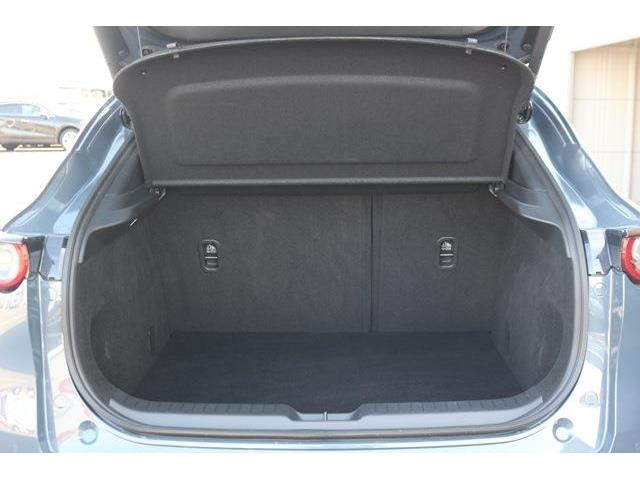 ���Ǝҗl�ւ̔̔��͂��f�肳���Ă��������܂��B �Ԍ������ԗ��̏ꍇ�́A�Ԍ����擾�������x�������z�ŕ\�����Ă���܂��B