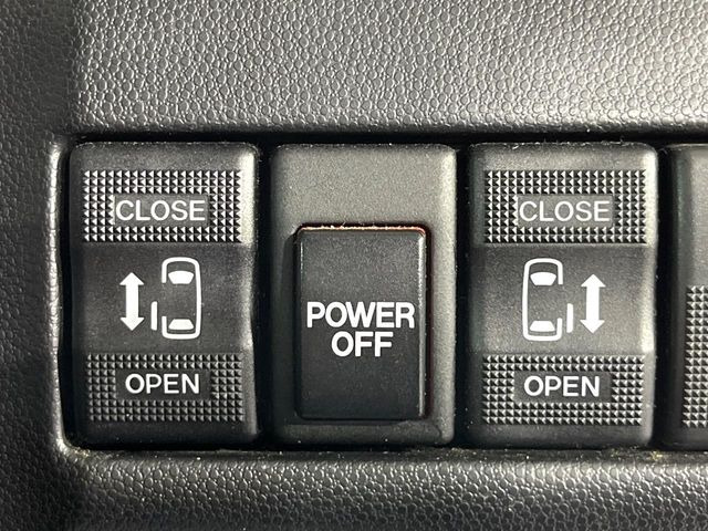 �y�����p���[�X���C�h�h�A�z�X�}�[�g�L�[��^�]�Ȃ̃X�C�b�`�Ō�ȗ����X���C�h�h�A�̊J���\���d��������͂����ăh�A���J����K�v�������A�����Ȃ��q�l�ł��ȒP�ɊJ���߂ł����K�ł���