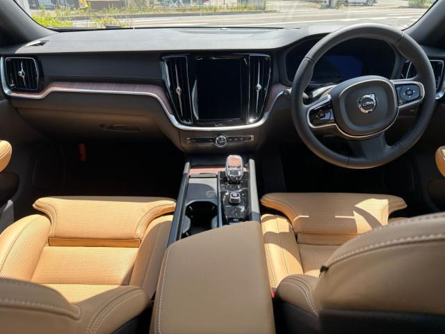 V60クロスカントリーウルトラ B5 AWD 4WD