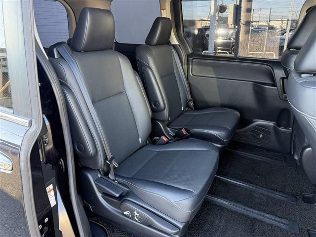 ���Ǝҗl�ւ̔̔��͂��f�肳���Ă��������܂��B �Ԍ������ԗ��̏ꍇ�́A�Ԍ����擾�������x�������z�ŕ\�����Ă���܂��B