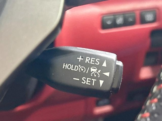 �y���[�_�[�N���[�Y�R���g���[���z�������H�ł̒��������s���y��!!�����ő��x��ۂN���[�Y�R���g���[�����A�Փˌy���V�X�e���ƘA�g���A�O���̎ԗ������m���ĎԊԂ�ۂ悤�ɑ��x���߂��Ă���܂�!!